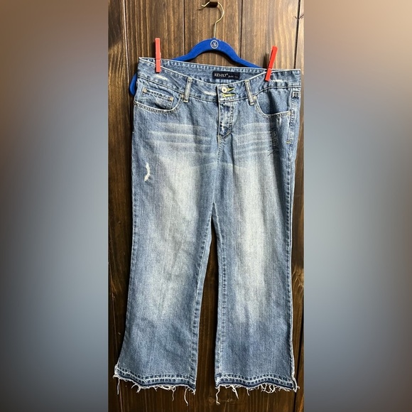 Y2k-distressed, flare-leg Jeans-Revolt-size 15 - Picture 4 of 9